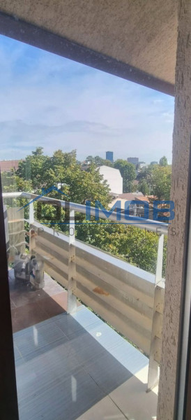 Dsamaroia vânzare apartament 3 camere dispus pe 2 etaje