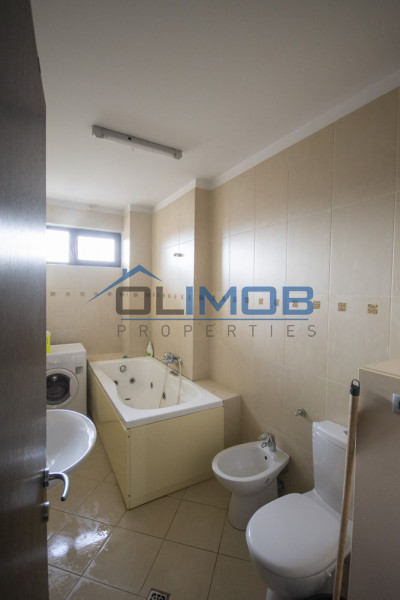 Sisesti - Bucuresti Targoviste-Apartament 3 camere de vânzare – etaj 1 