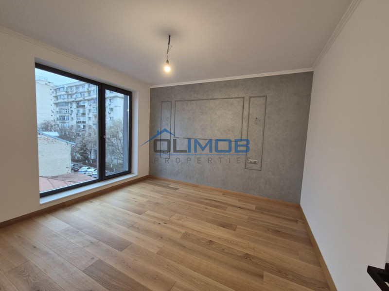 Apartament 3 camere în bloc nou – Zona Unirii