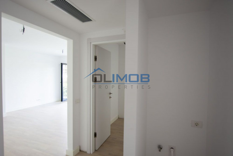 Pipera apartament nou cu 4 camere terasa si curte