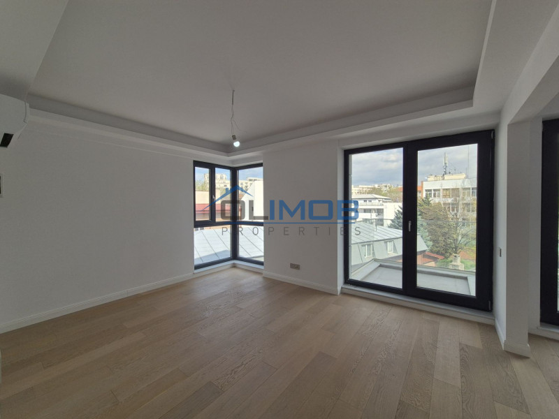 Apartament premium cu 2 camere de vânzare – Unirii, Palatul Parlamentului