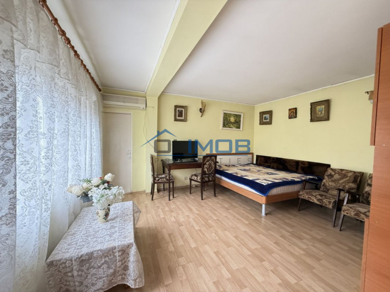 Snagov Izvorani casa locuibila cu livada de pomi fructiferi