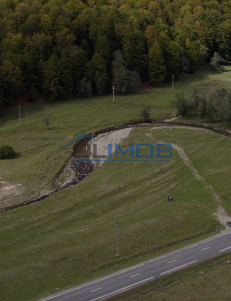 Teren extravilan de vânzare în Cheia – 4.300 mp, amplasare unică, 