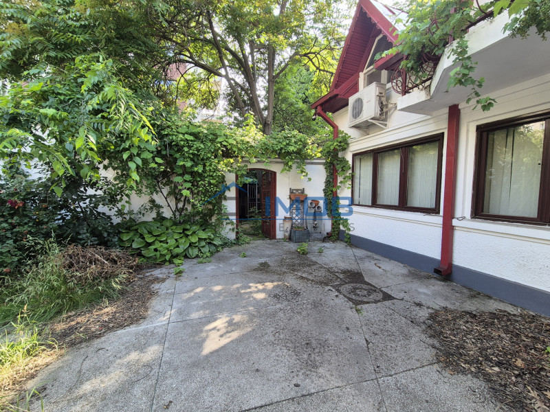 Proprietate unica de vanzare in Crangasi – aproape de Podul Grant