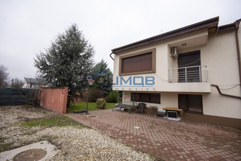 VIla cocheta Pipera zona Brd