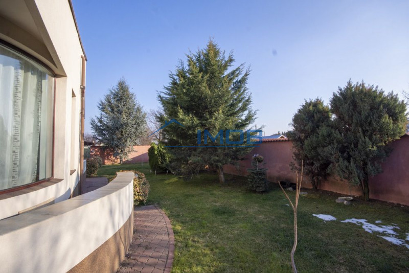 VIla cocheta Pipera zona Brd