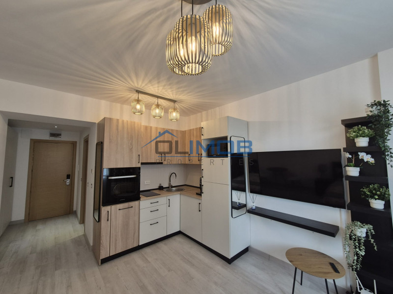 Garsonieră cochetă în Rin Grand Hotel – confort urban cu aer relaxat