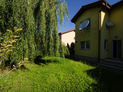 Închiriere vilă modernă în ansamblul rezidențial Pipera