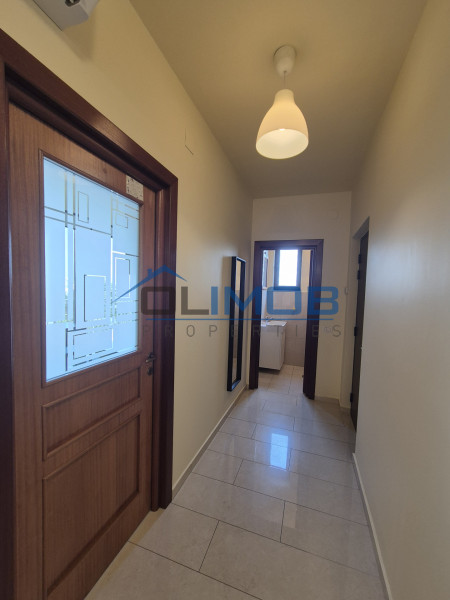 Un penthouse pe doua niveluri – spațiu, lumina și liniște