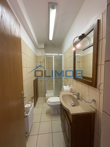 Închiriere vilă modernă în ansamblul rezidențial Pipera