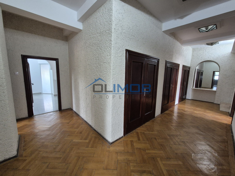 Primaverii inchiriere apartament 4 camere in vila