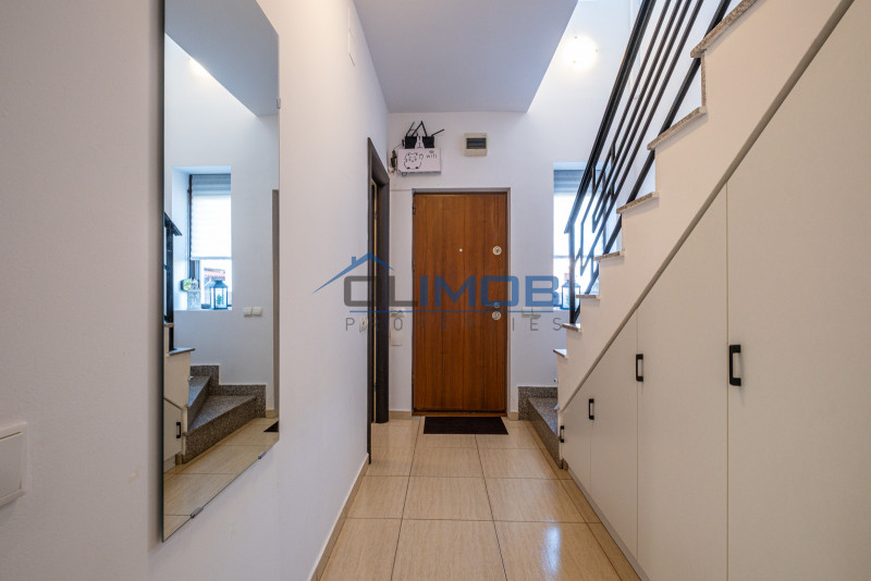 Casă de vânzare în Otopeni, complex rezidențial liniștit și prietenos