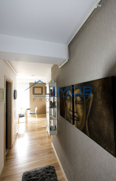 Apartament 2 camere de vânzare în Cosmopolis, mobilat, utilat  boxa inclusa 