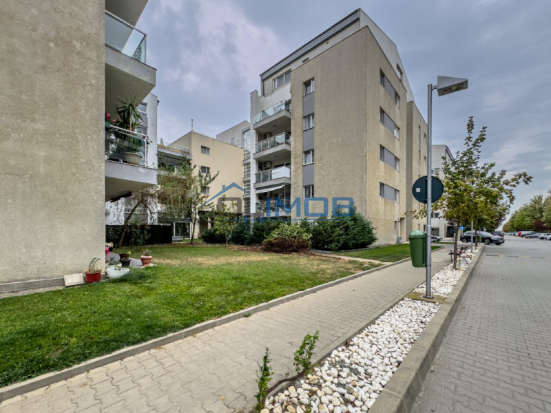 Apartament spațios 3 camere, 3bai, 2 locuri de parcare incluse
