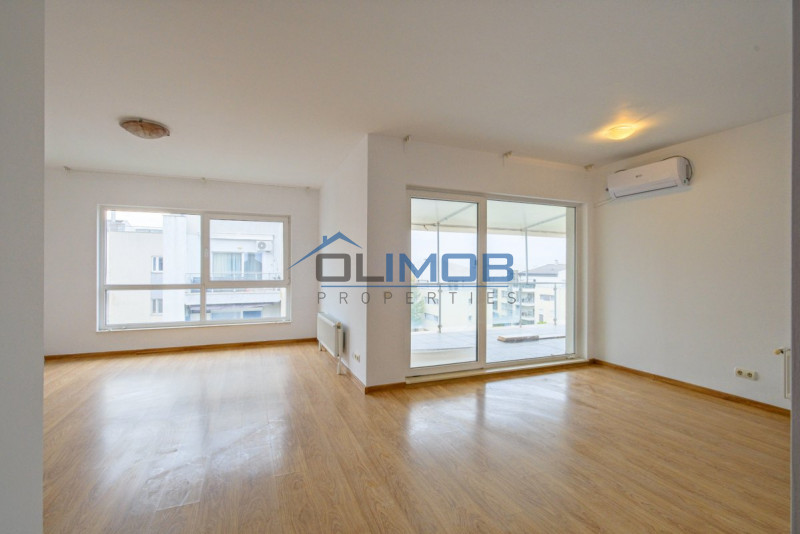 Apartament spațios 3 camere, 3bai, 2 locuri de parcare incluse