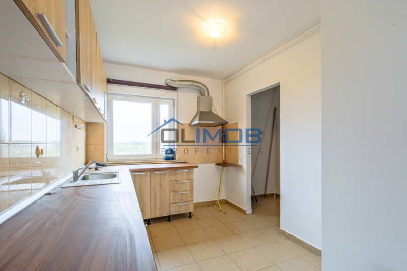 Apartament spațios 3 camere, 3bai, 2 locuri de parcare incluse