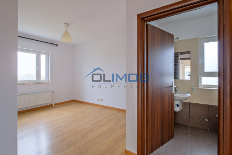 Apartament spațios 3 camere, 3bai, 2 locuri de parcare incluse