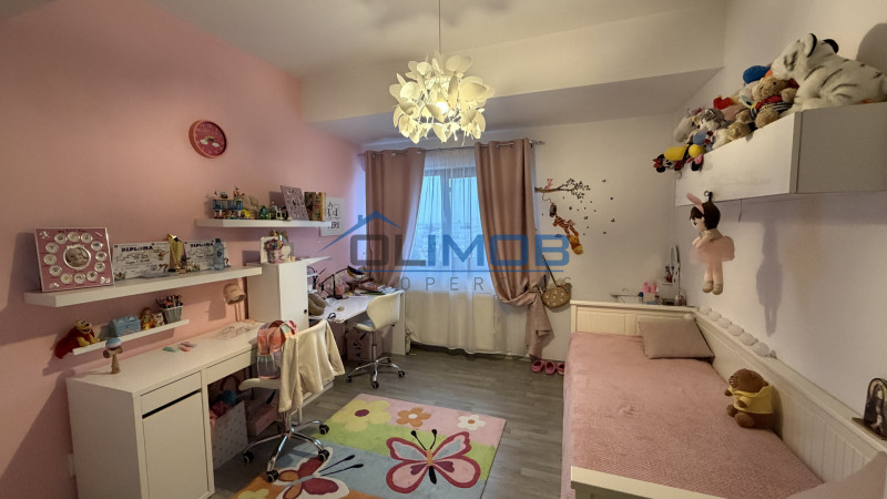 Apartament 3 camere – Șoseaua Chitilei, Bucureștii Noi  vedere panoramica