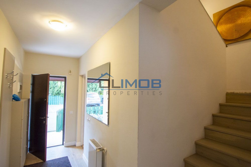 Pipera rond OMV inchiriere vila complex rezidential