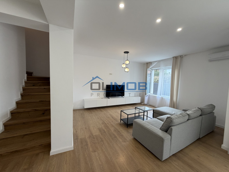 Vilă modernă cu 5 camere de închiriat în complex rezidential, Pipera 