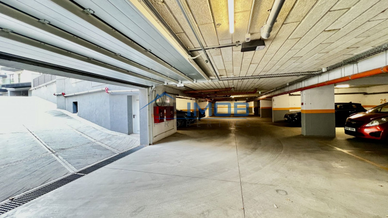 Unirii, apartament boem, cu terasa spre Est