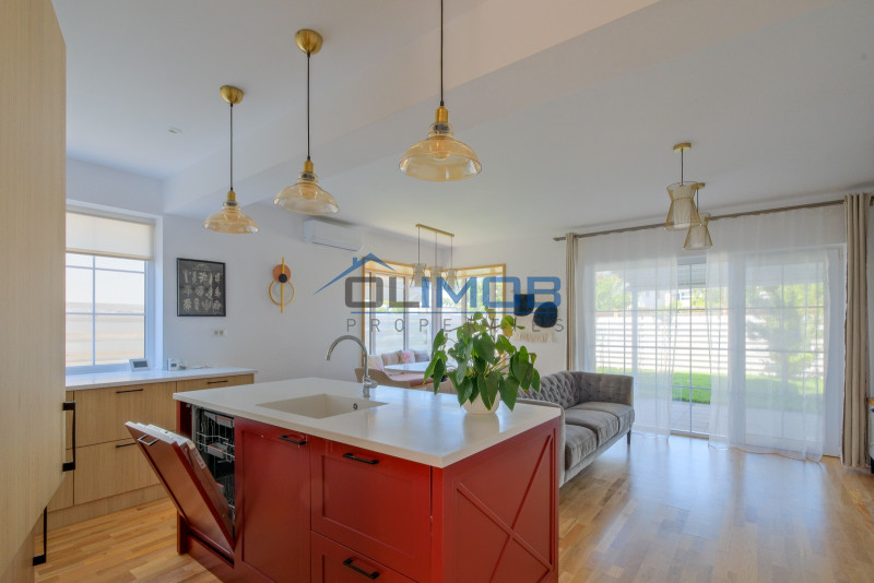 VIla cozy in Otopeni - complex rezidential 