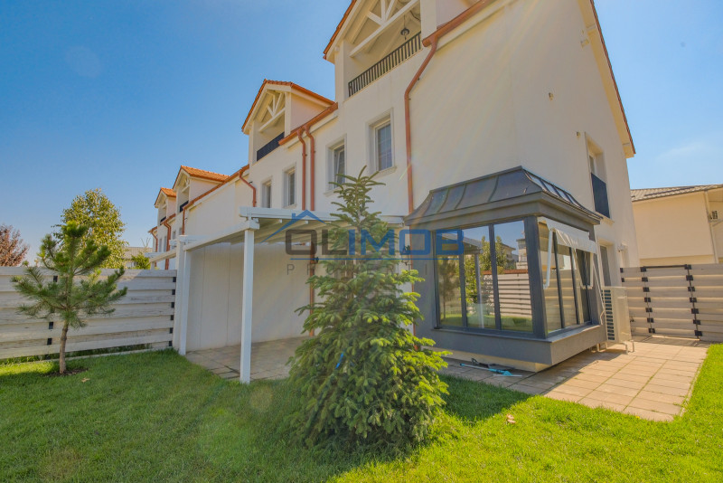 VIla cozy in Otopeni - complex rezidential 