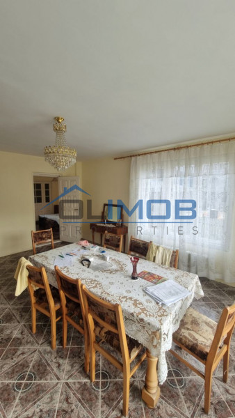 Casă în Chiojdu, Buzău – Plaiul Bâscilor Ideală pentru Pensiune, Casa de vacanta