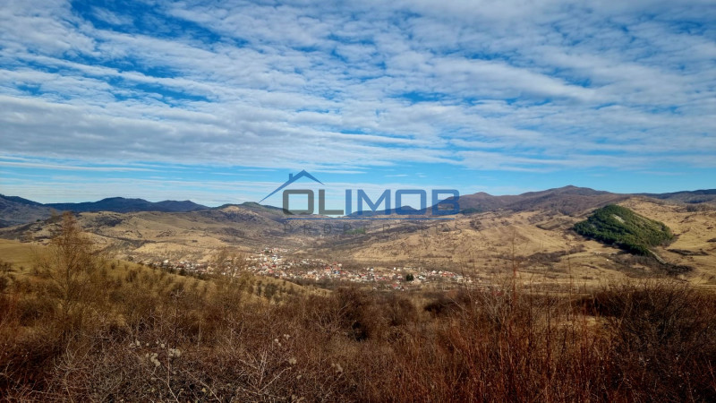 Casă în Chiojdu, Buzău – Plaiul Bâscilor Ideală pentru Pensiune, Casa de vacanta