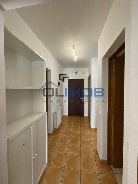 Închiriere vilă modernă în ansamblul rezidențial Pipera