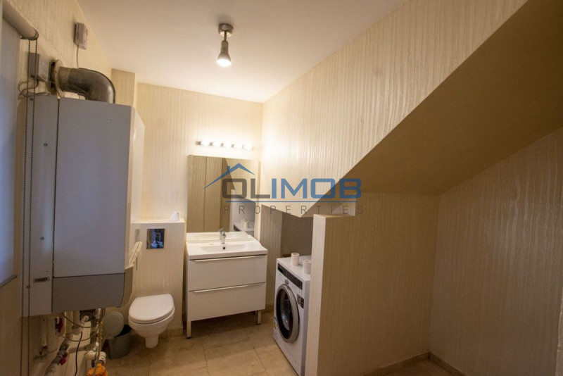 Pipera rond OMV inchiriere vila complex rezidential