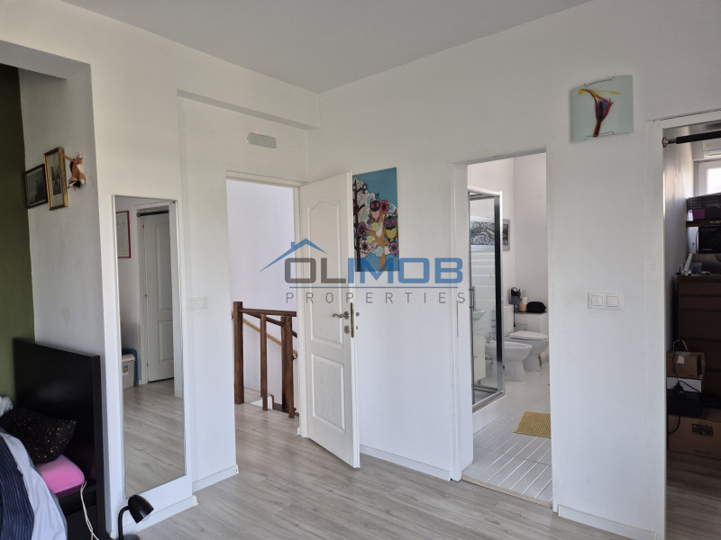 Vila vanzare cartier Henri Coanda