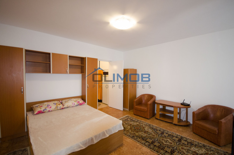 Metrou Dristor garsoniera mobilata