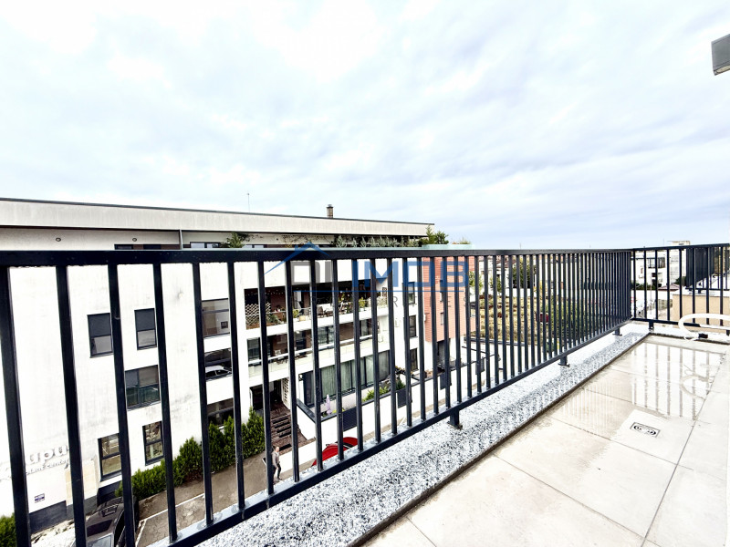 Pipera Azur acces A3 penthouse,  terasa SUD