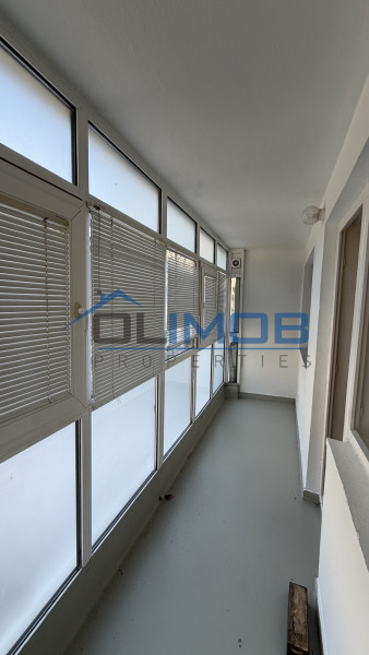 Apartament 3 camere de vânzare – Bucureștii Noi / Pajura