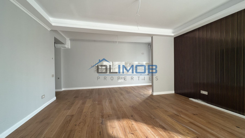 Unirii, apartament cu 2 parcari !