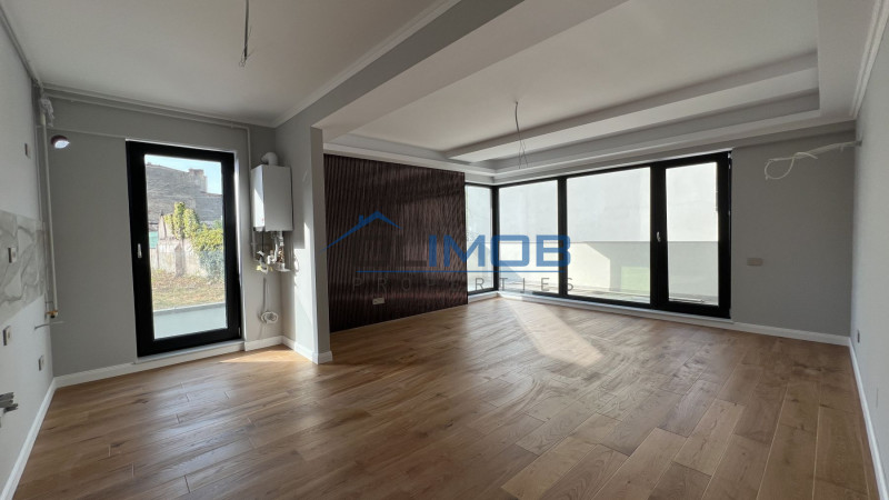 Unirii, apartament cu 2 parcari !