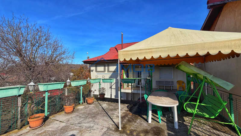 Vilă P+1 de vânzare la 3 km de Pitești | Teren 640 m