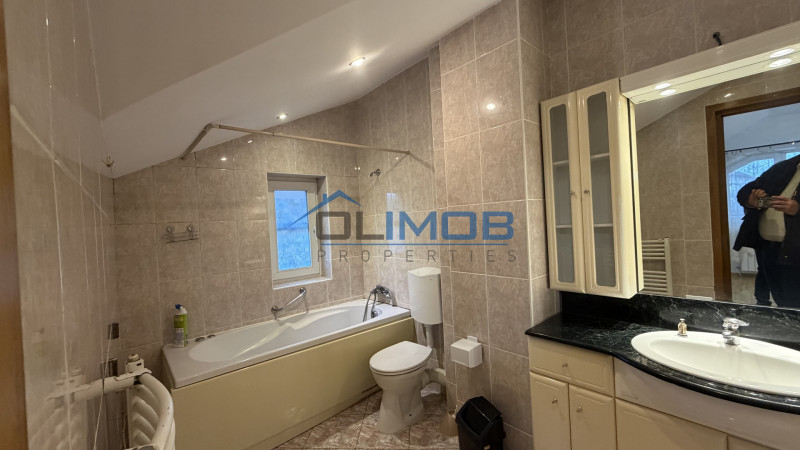 Vilă individuală de închiriat în Pipera – Drumul Potcoavei | 6 camere 