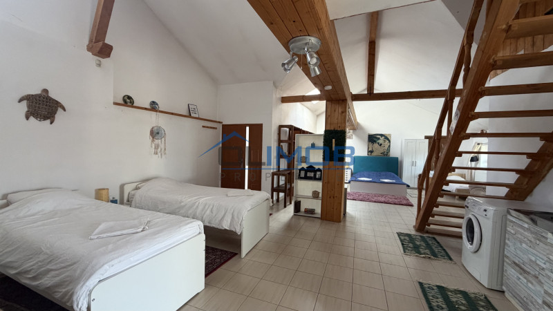 Vilă de închiriat în Tărtășești – spațiu generos pentru firmă, birouri , cazare