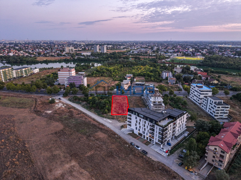 Teren la 1km de metrou coeficienti urbanistici excelenti