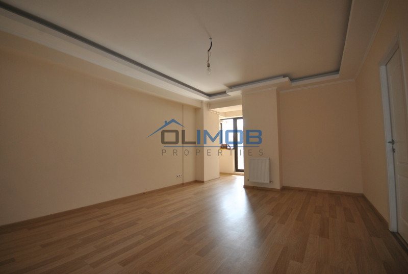 Apartament 2 Camere - Ideal Pentru Locuinta sau Birou