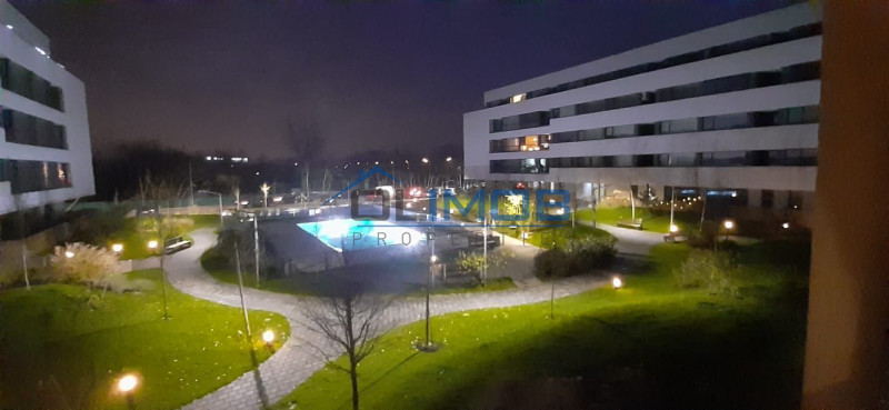 Atria Urban Resort apartament de inchiriat cu vedere la piscina