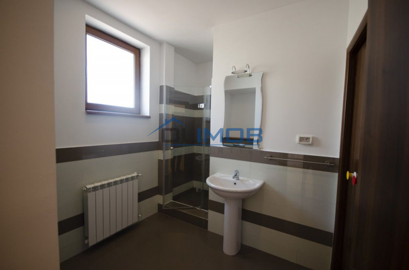 Parcul Herastrau inchiriere penthouse 6 camere