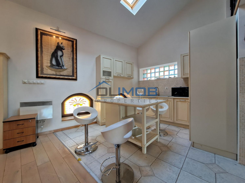 Mosilor - Armeneasca