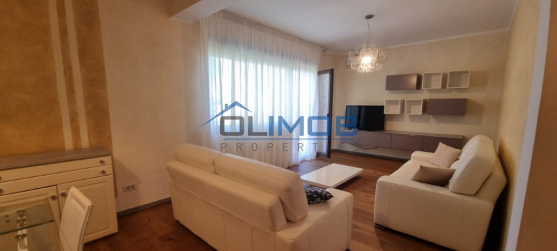 Apartament 3 camere de inchiriat - Sisesti loc parcare  suprateran